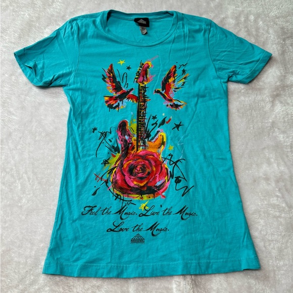 Rock ‘n’ roll Hall of Fame Short Sleeve T-shirt.  Size Small.  100% Cotton. - Picture 1 of 10